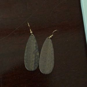 Leather earrings